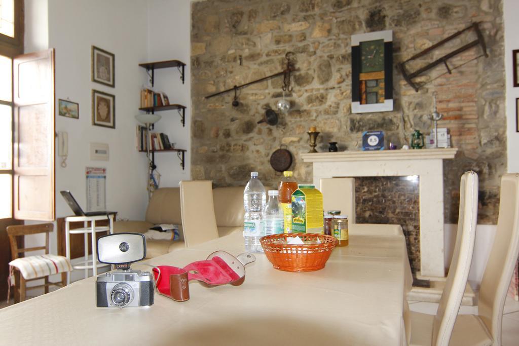 La Panoramica Bed & Breakfast วิลลาเปียนา ภายนอก รูปภาพ