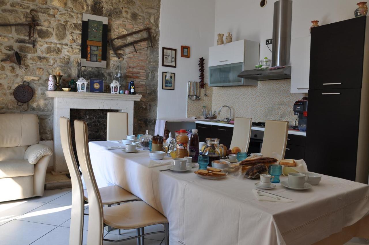 La Panoramica Bed & Breakfast วิลลาเปียนา ภายนอก รูปภาพ